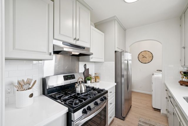 5634 Burlingame Ave, Richmond, CA 94804