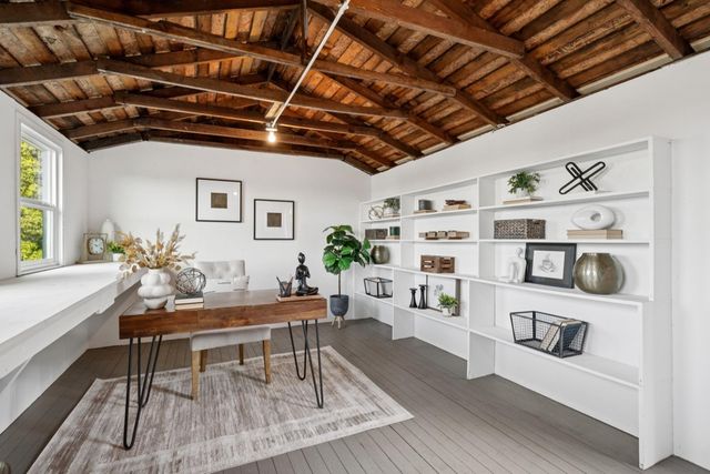 5634 Burlingame Ave, Richmond, CA 94804