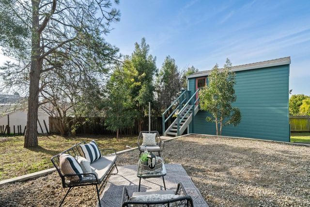 5634 Burlingame Ave, Richmond, CA 94804