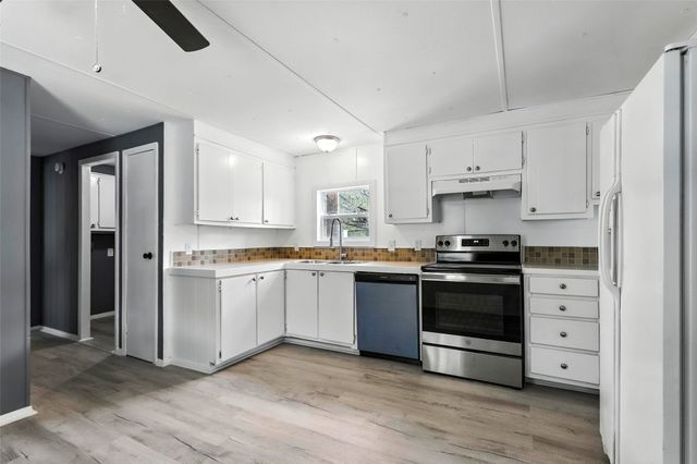 2657 Edgecliff Court, Granbury, TX 76048