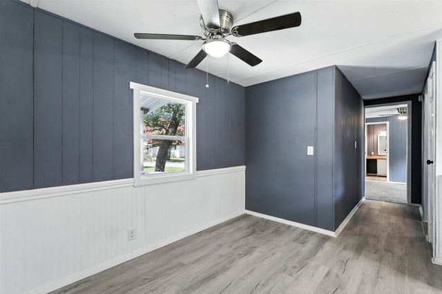 2657 Edgecliff Court, Granbury, TX 76048