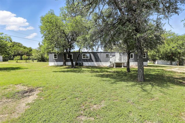 2657 Edgecliff Court, Granbury, TX 76048
