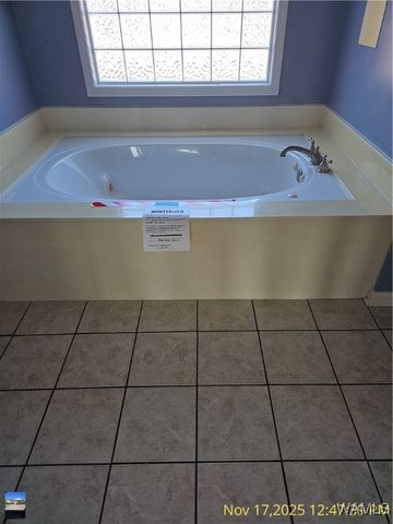 6334 HIBISCUS, Northport, AL 35473