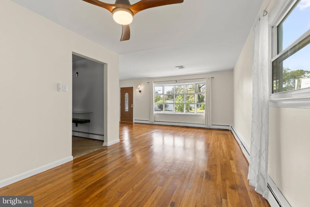 10 HOUGH ST, PEMBERTON, NJ 08068 — photo 4