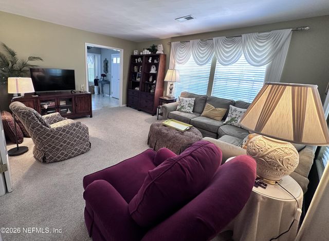 1174 JAMAICA Road W, Jacksonville, FL 32216
