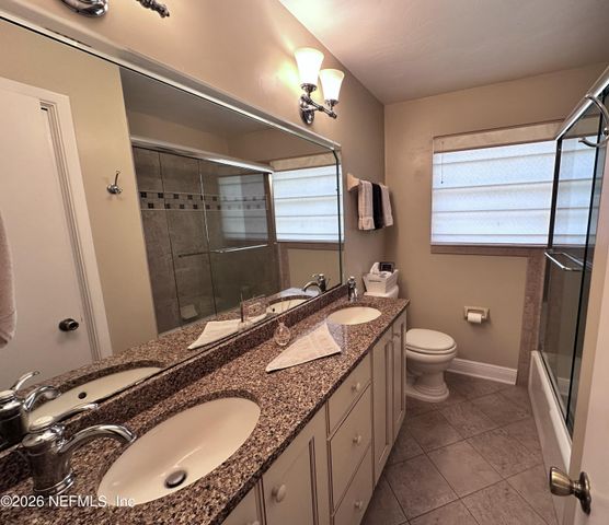 1174 JAMAICA Road W, Jacksonville, FL 32216