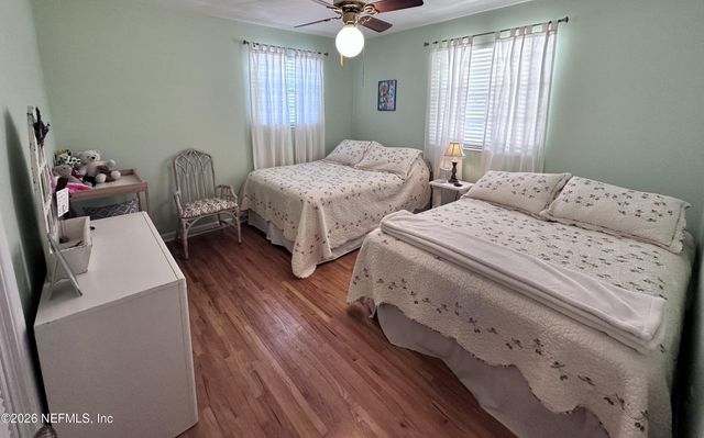 1174 JAMAICA Road W, Jacksonville, FL 32216