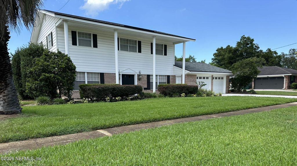 1174 JAMAICA Road W, Jacksonville, FL 32216