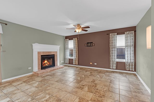 4440 Dublin Court, Hanover Park, IL 60133