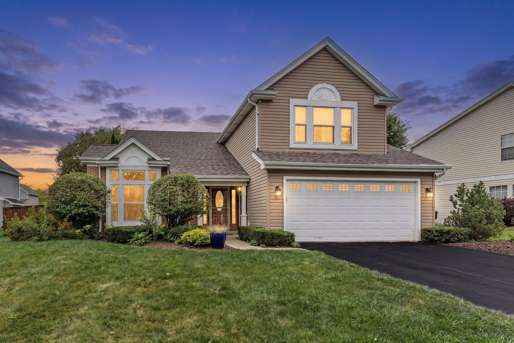 4440 Dublin Court, Hanover Park, IL 60133