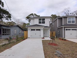 8307 DANDY Avenue, Jacksonville, FL 32211