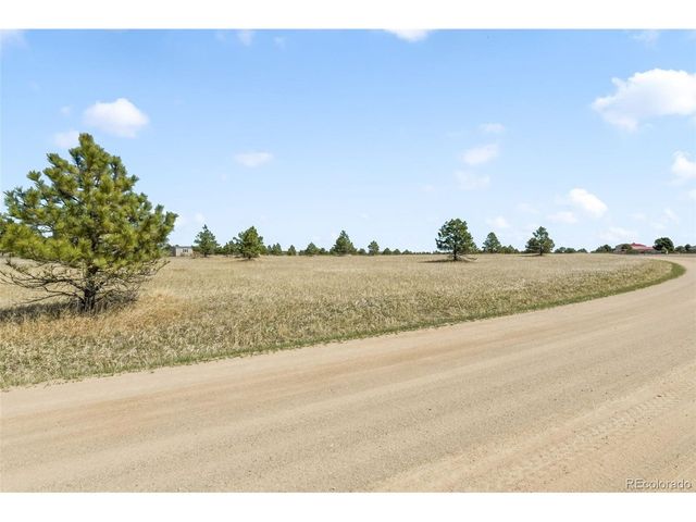 18150 Pinon Park Rd, Peyton, CO 80831