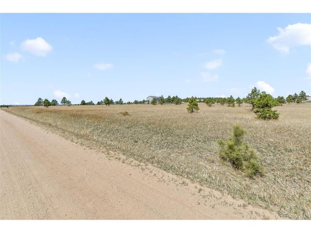 18150 Pinon Park Rd, Peyton, CO 80831