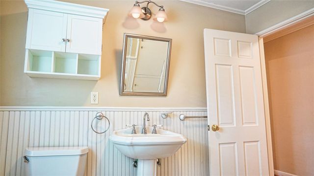 2047 Mcclendon Street, Houston, TX 77030
