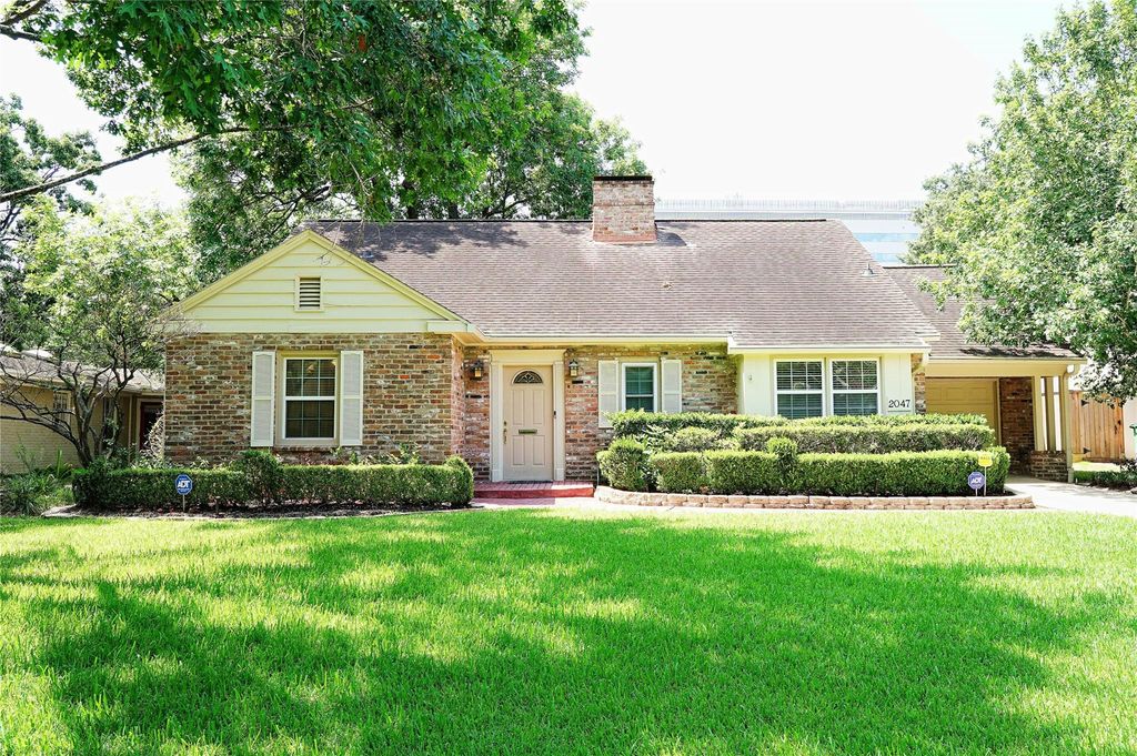 2047 Mcclendon Street, Houston, TX 77030