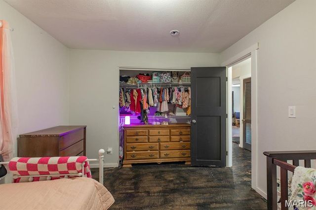 8617 Godfrey Road, Godfrey, IL 62035