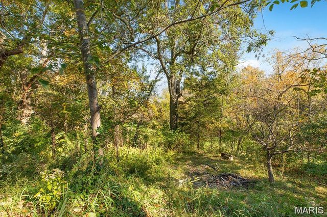 8617 Godfrey Road, Godfrey, IL 62035