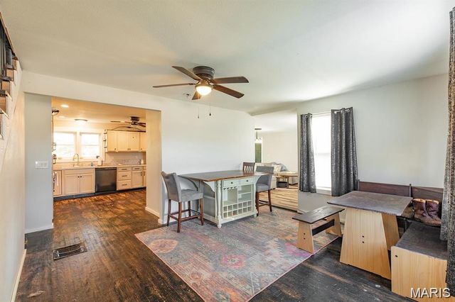 8617 Godfrey Road, Godfrey, IL 62035