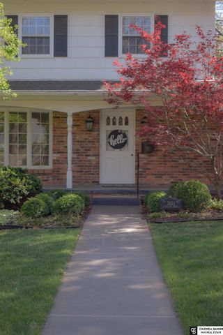 3025 Bonacum Drive, Lincoln, NE 68502