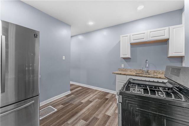 1516 Superior Ave, Brighton Heights, PA 15212