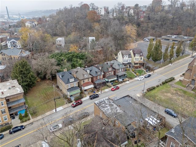 1516 Superior Ave, Brighton Heights, PA 15212