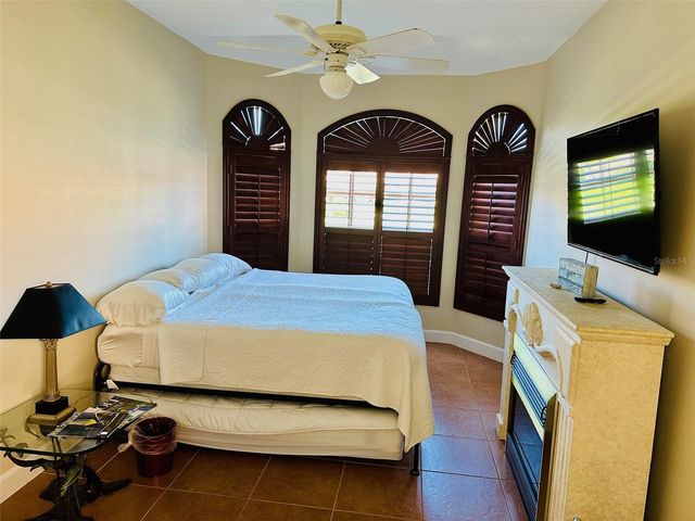 202 SAND KEY ESTATES DRIVE, Clearwater Beach, FL 33767