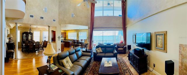 202 SAND KEY ESTATES DRIVE, Clearwater Beach, FL 33767