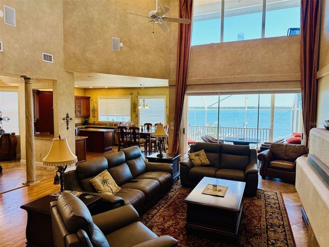 202 SAND KEY ESTATES DRIVE, Clearwater Beach, FL 33767