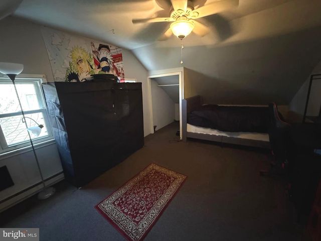 321 W CHESTNUT ST, Pottstown, PA 19464