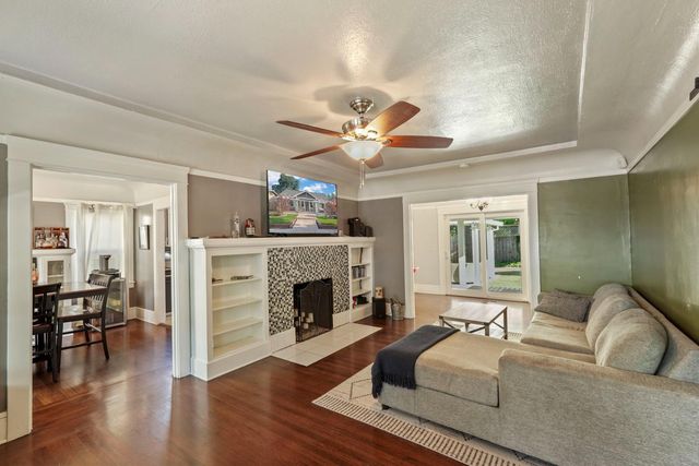 460 N Tuxedo, Stockton, CA 95204