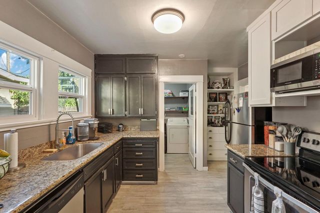 460 N Tuxedo, Stockton, CA 95204