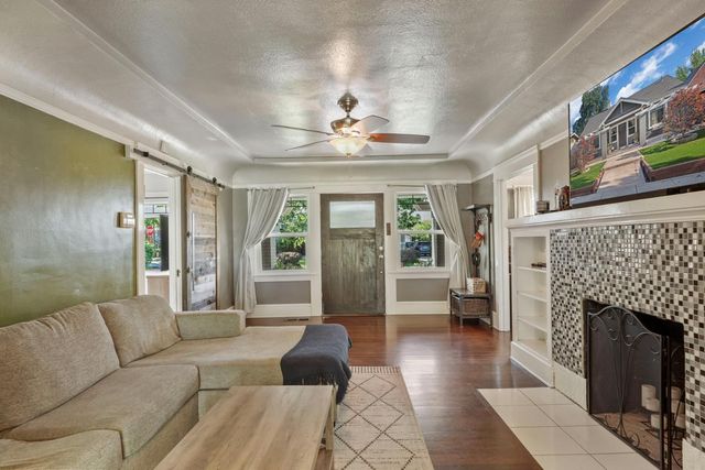 460 N Tuxedo, Stockton, CA 95204