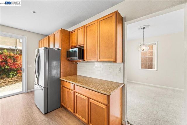 2042 Dahlia Cmn, Livermore, CA 94551
