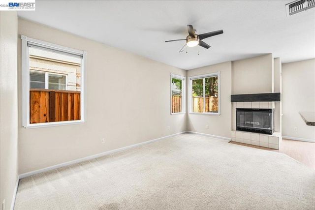 2042 Dahlia Cmn, Livermore, CA 94551