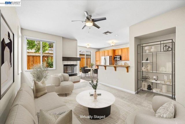 2042 Dahlia Cmn, Livermore, CA 94551