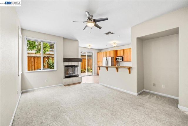 2042 Dahlia Cmn, Livermore, CA 94551