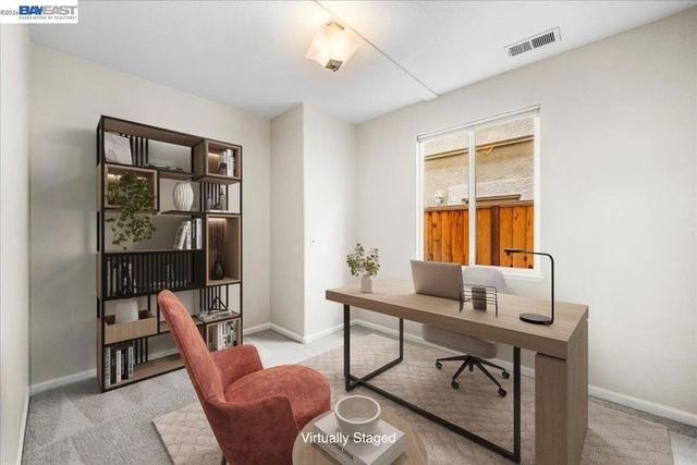 2042 Dahlia Cmn, Livermore, CA 94551