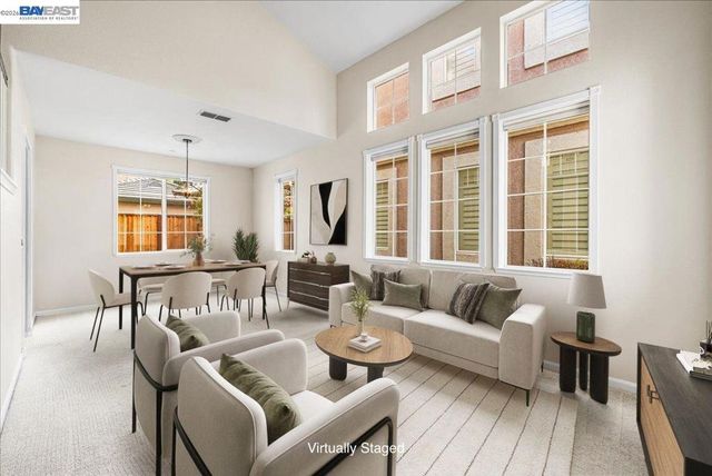 2042 Dahlia Cmn, Livermore, CA 94551