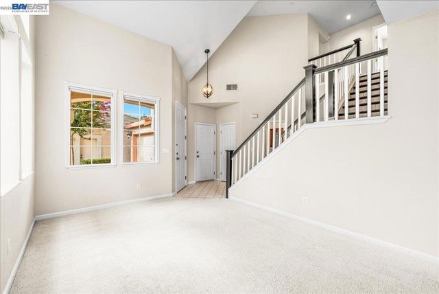 2042 Dahlia Cmn, Livermore, CA 94551