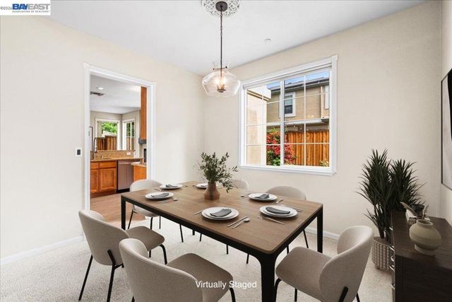 2042 Dahlia Cmn, Livermore, CA 94551
