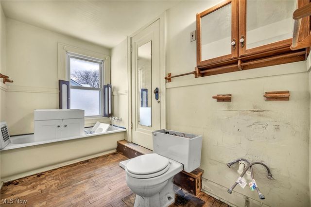 123 Ellenwood Avenue, Bedford, OH 44146