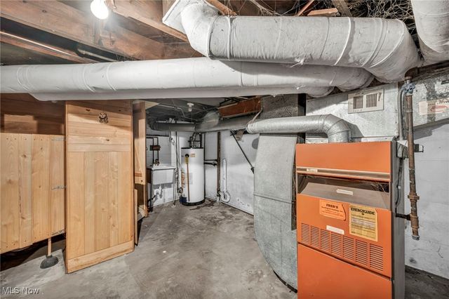 123 Ellenwood Avenue, Bedford, OH 44146