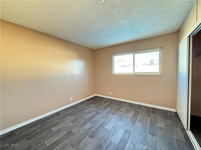 5458 Prince Scotty Street, Las Vegas, NV 89119