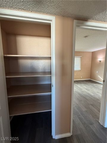 5458 Prince Scotty Street, Las Vegas, NV 89119