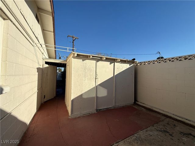 5458 Prince Scotty Street, Las Vegas, NV 89119