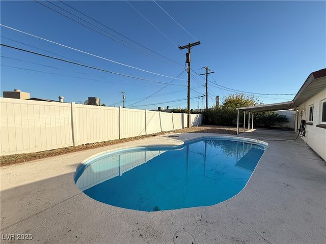 5458 Prince Scotty Street, Las Vegas, NV 89119