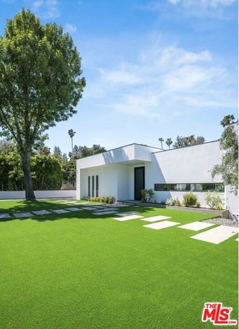 20141 Wells Drive, Woodland Hills (los Angeles), CA 91364