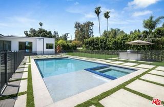 20141 Wells Drive, Woodland Hills (los Angeles), CA 91364