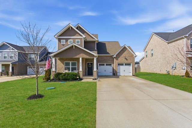 606 Oakvale Ln, Mount Juliet, TN 37122