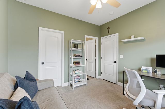 606 Oakvale Ln, Mount Juliet, TN 37122